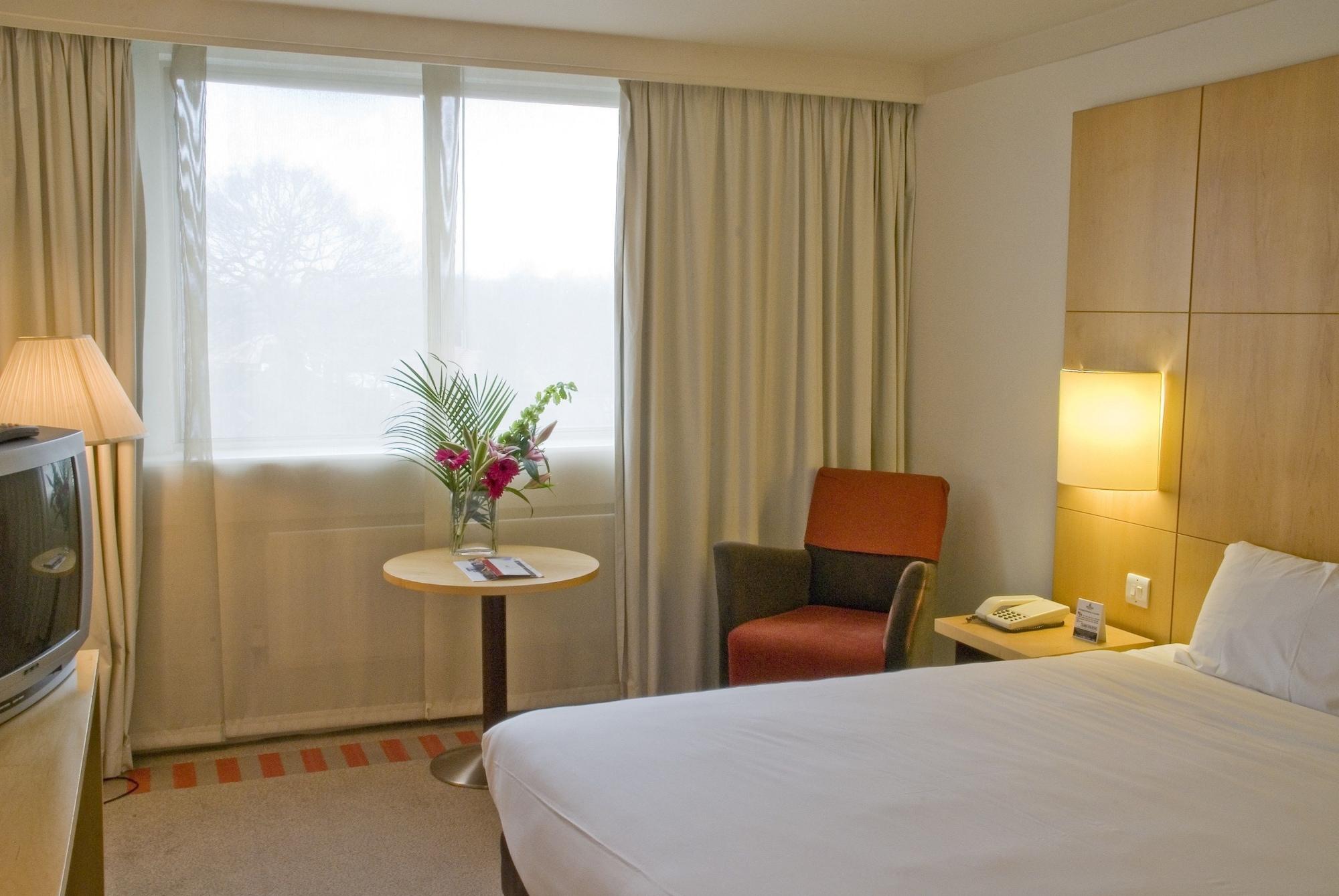 Airport Hotel Манчестер Экстерьер фото