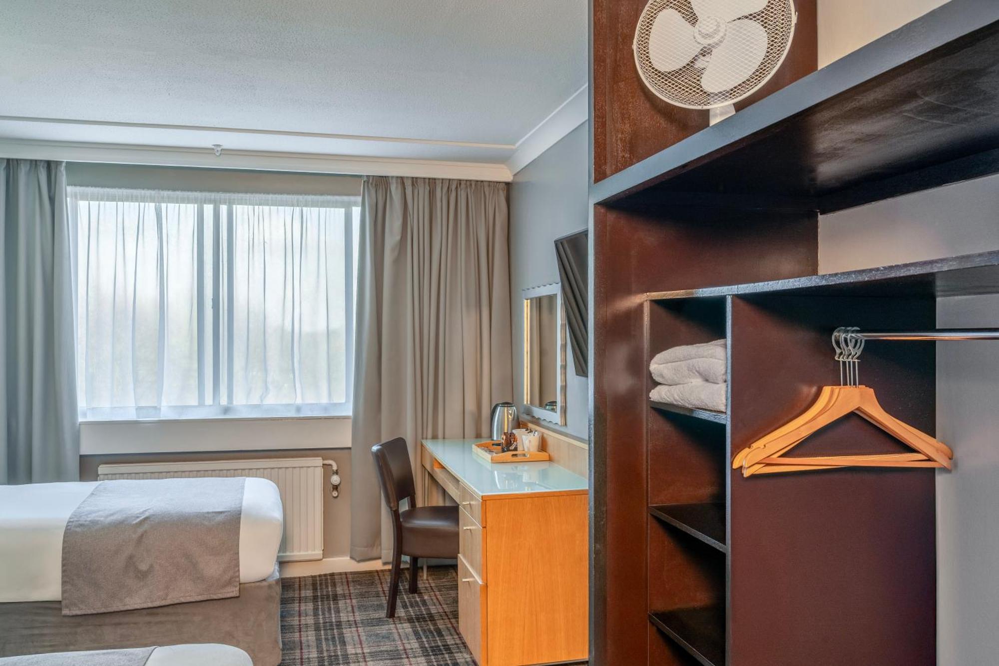 Airport Hotel Манчестер Экстерьер фото