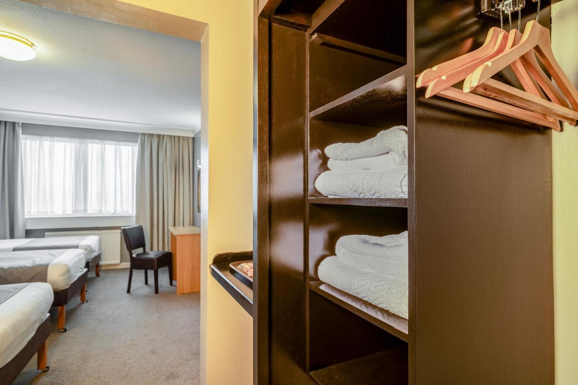Airport Hotel Манчестер Экстерьер фото