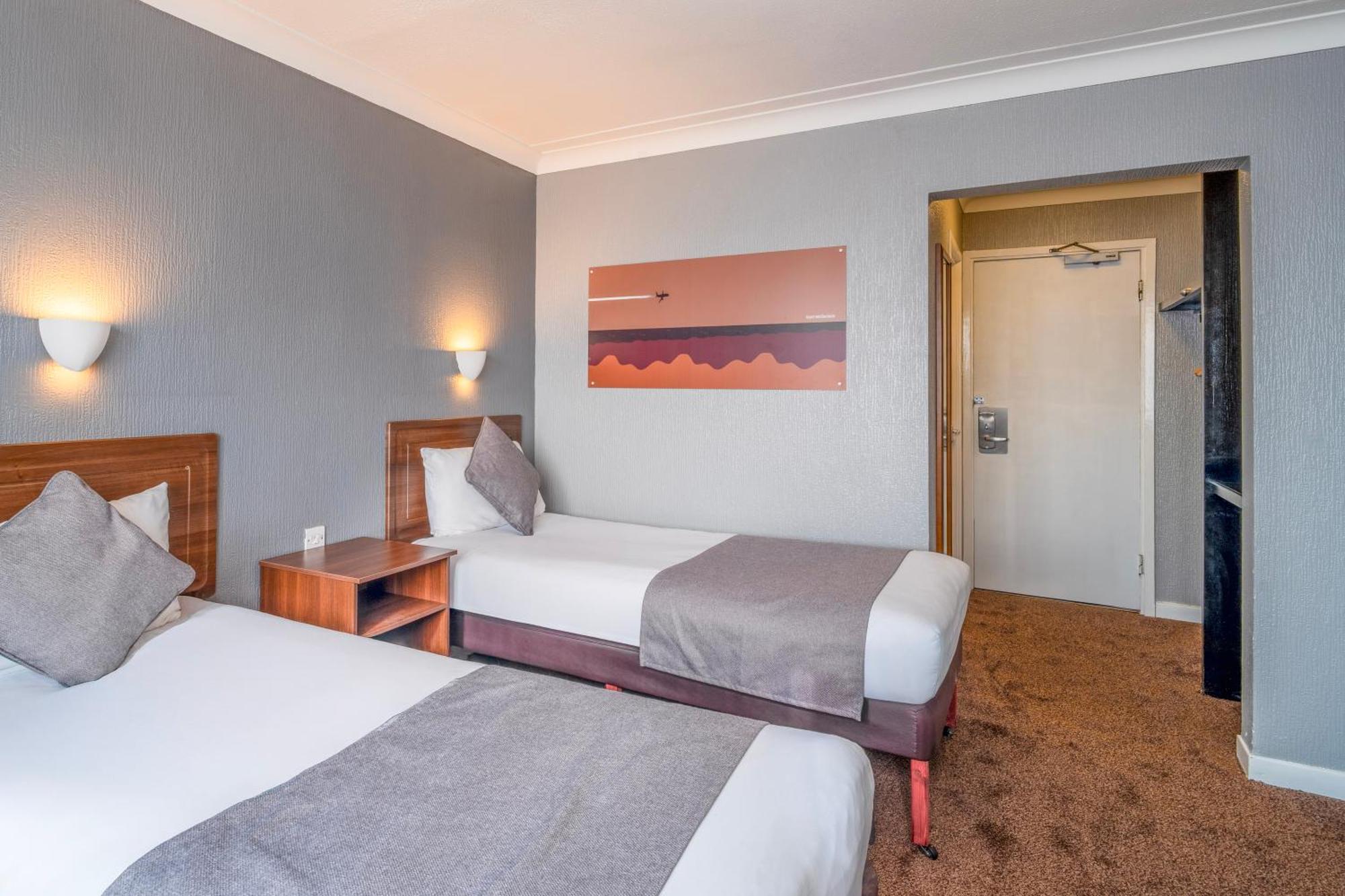 Airport Hotel Манчестер Экстерьер фото